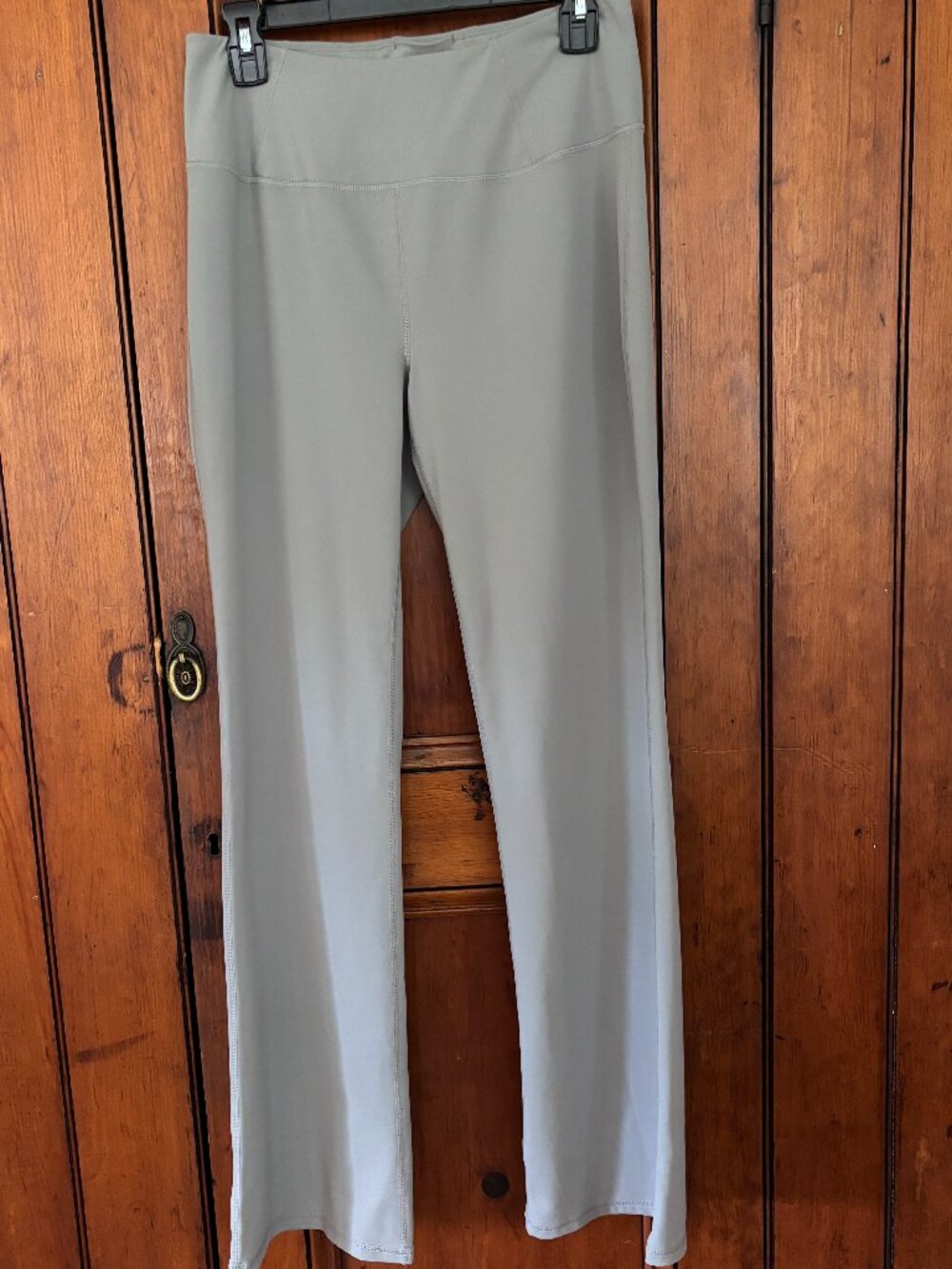 Laundry by Shelli Segal Sage Green Flare Leggings Size L Like New